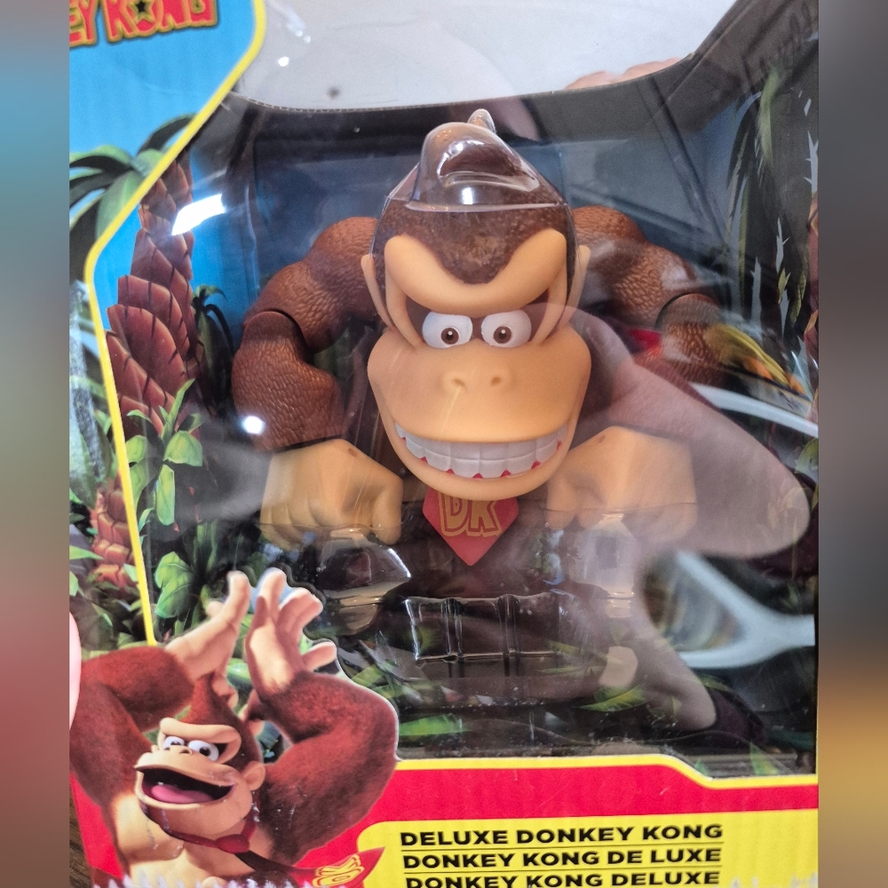 Deluxe Donkey Kong Figure